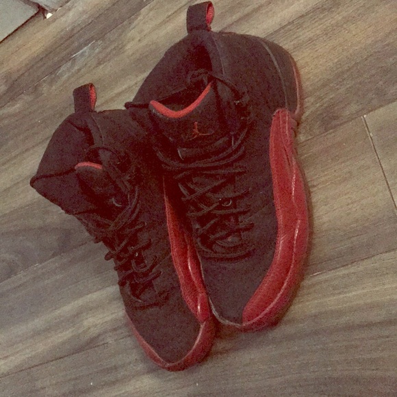 Flu game Jordan 12 (big boy 5.5) - Picture 1 of 1